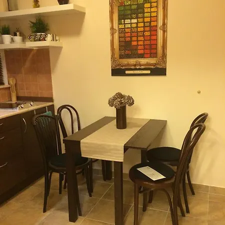 4 You Apartament *