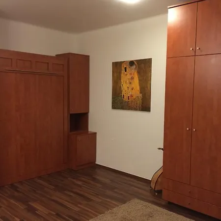 Apartament 4 You